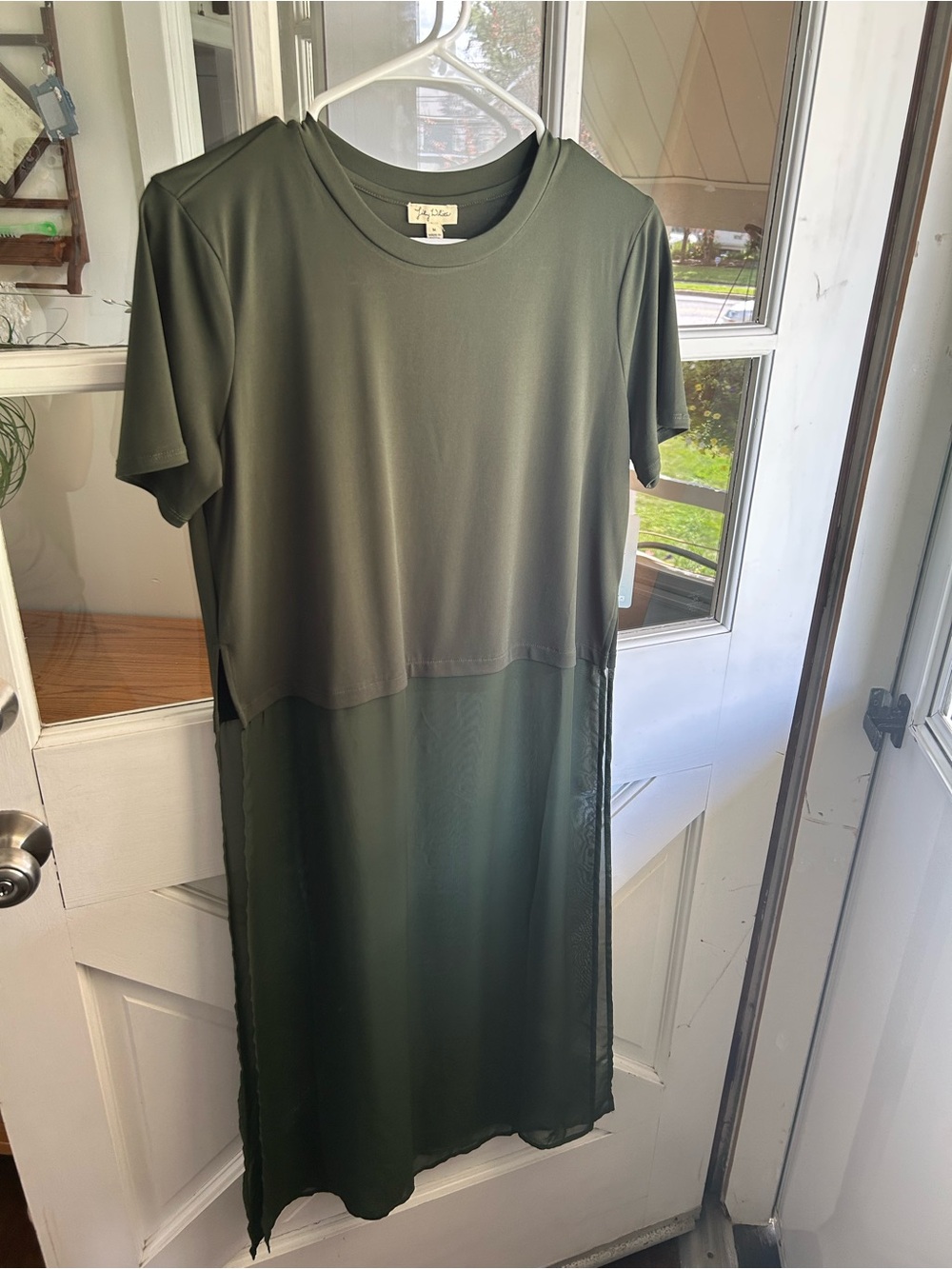 Lily White Olive Green Short Sleeve Maxi Dress